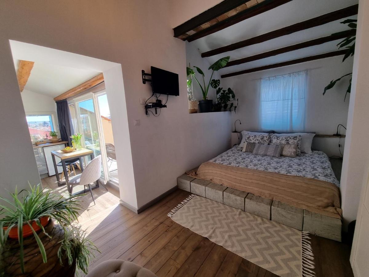 Casa 39 Apartments 罗维尼 外观 照片